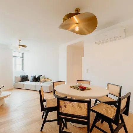 Mary Pink - No Rc A - Beautiful Two-bedroom *