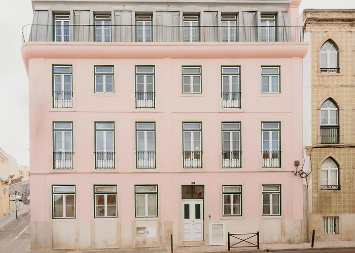 Mary Pink - No Rc A - Beautiful Two-bedroom